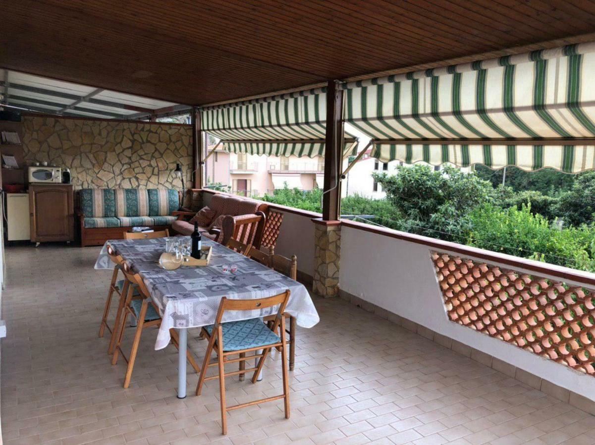 La Terrazza Di Carmen E Fausto Lägenhet Cetraro Exteriör bild