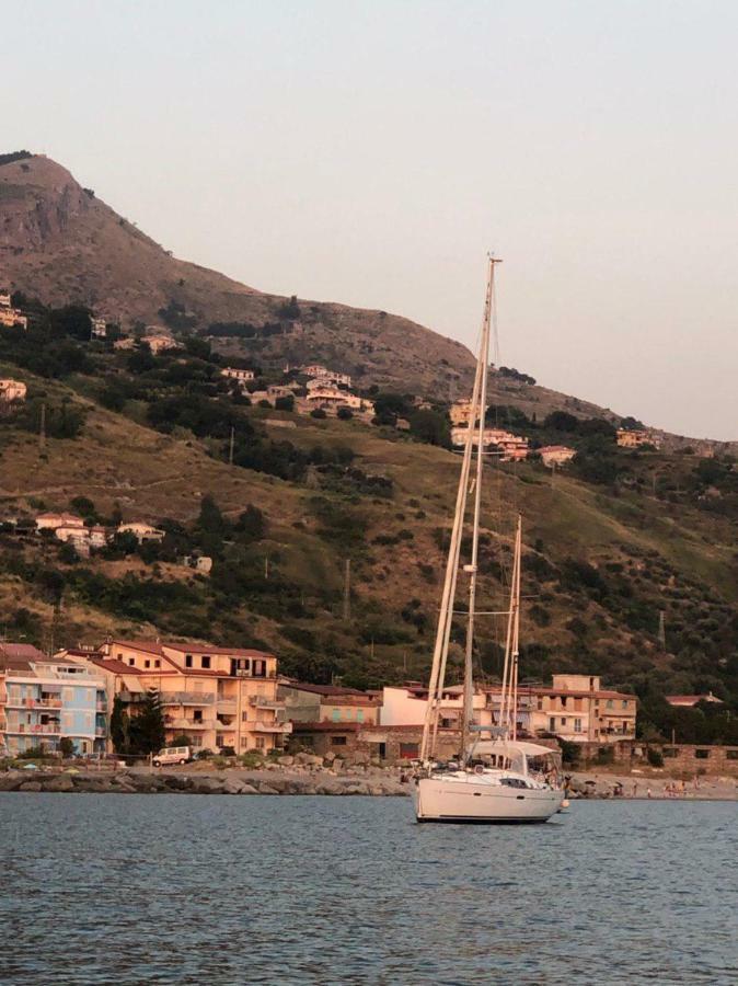 La Terrazza Di Carmen E Fausto Lägenhet Cetraro Exteriör bild
